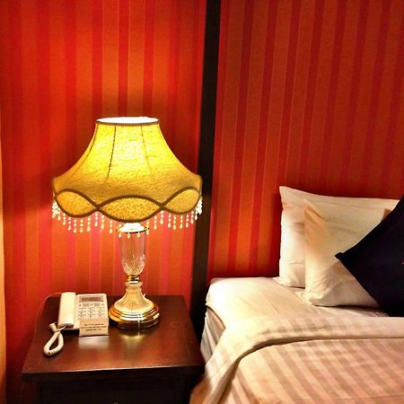 Na Thapae Hotel Csiangmaj Kültér fotó